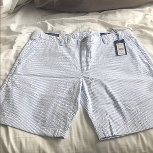 Size 36 9” Breaker Vineyard Vines Shorts